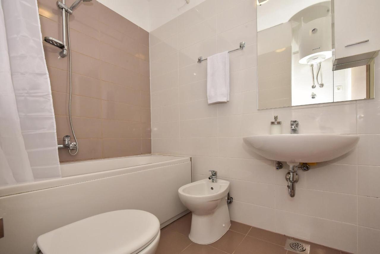 Sunshine Apartment Makarska Exterior foto