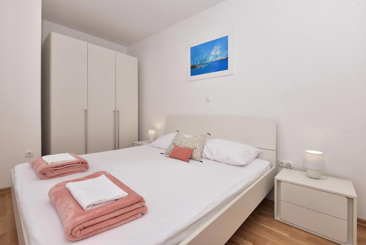 Sunshine Apartment Makarska Exterior foto